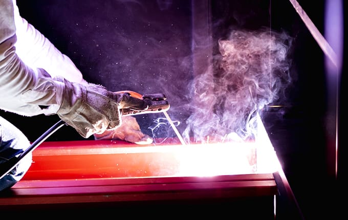 様々な加工方法に対応しております。